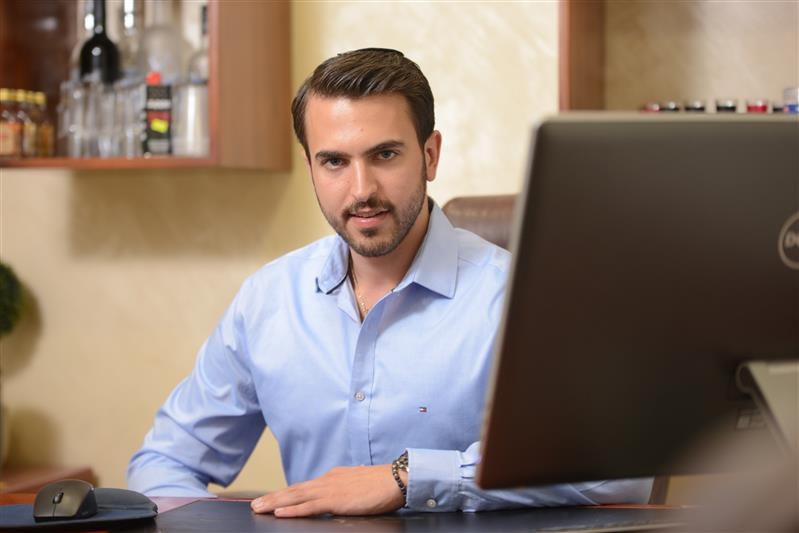 נריה חזוט מנכ''ל ובעלים של רשת קנדיגלידה ומתחם האירועים WE (צילום: נדב פדידה)